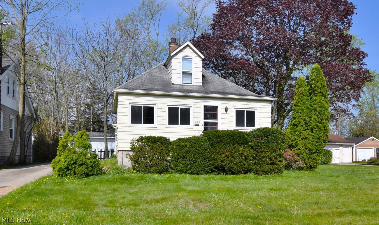1532 Sheridan Road Cleveland, OH 44121 - Photo 1 of 29 Front of House