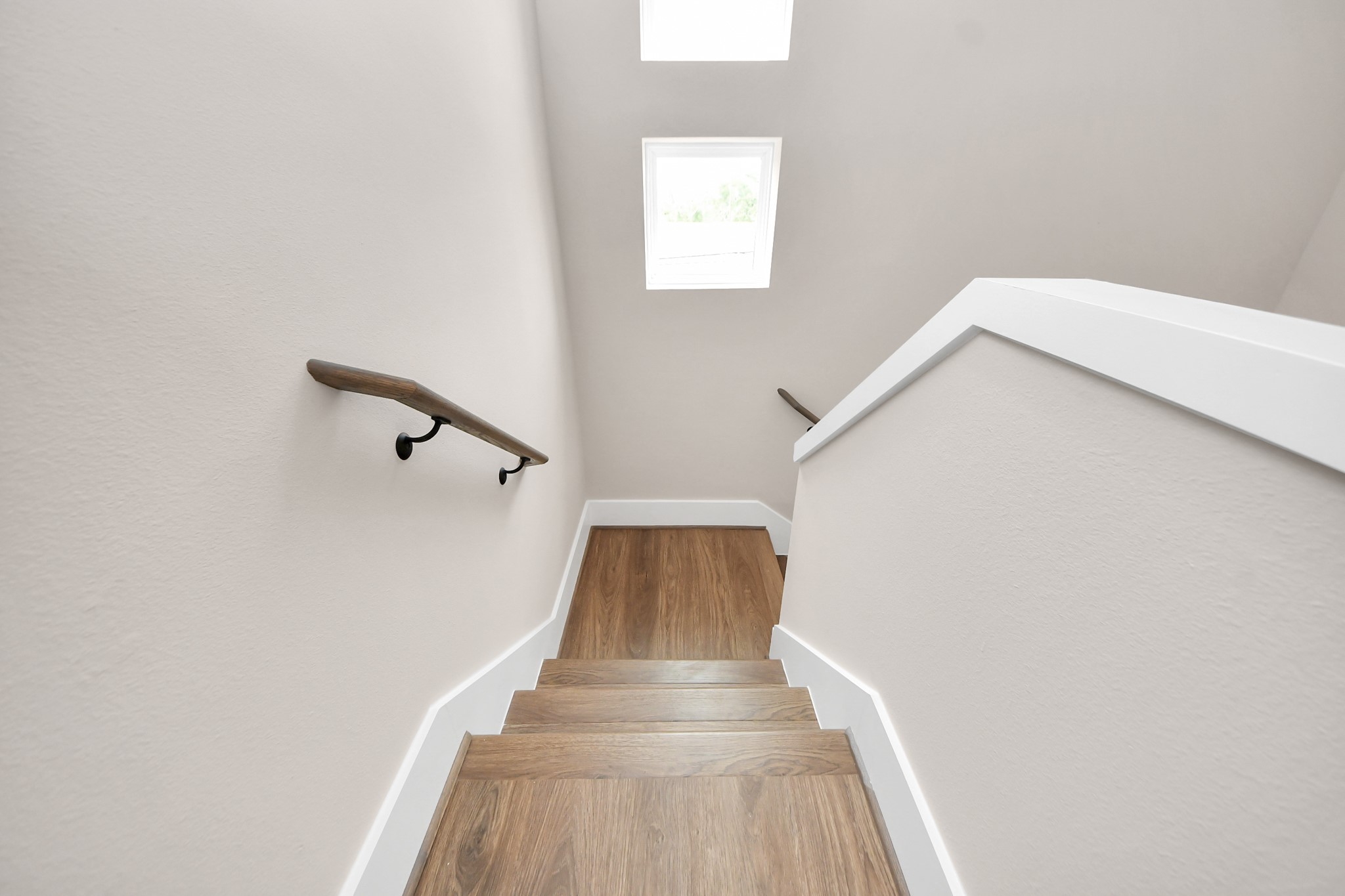 783 Mansfield Street Houston, TX 77091 - Photo 39 of 40 a view of entryway
