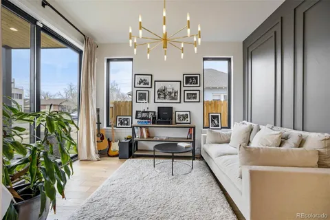 $1,299,000 | 2526 South Lincoln Street, Denver, CO 80210