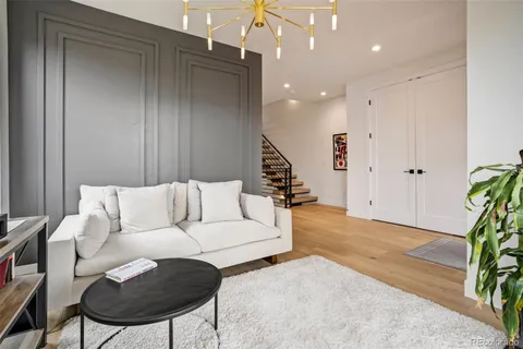 $1,299,000 | 2526 South Lincoln Street, Denver, CO 80210