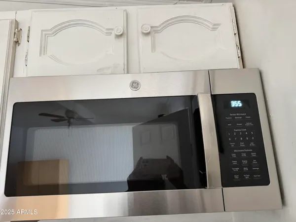 $800 | 328 North 11th Place, Unit D, Phoenix, AZ 85006