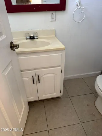 $800 | 328 North 11th Place, Unit D, Phoenix, AZ 85006