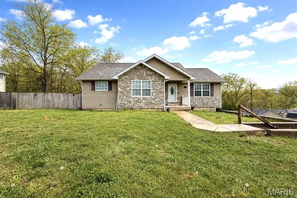 $205,000 | 15729 Terris Lane, St. Robert, MO 65584