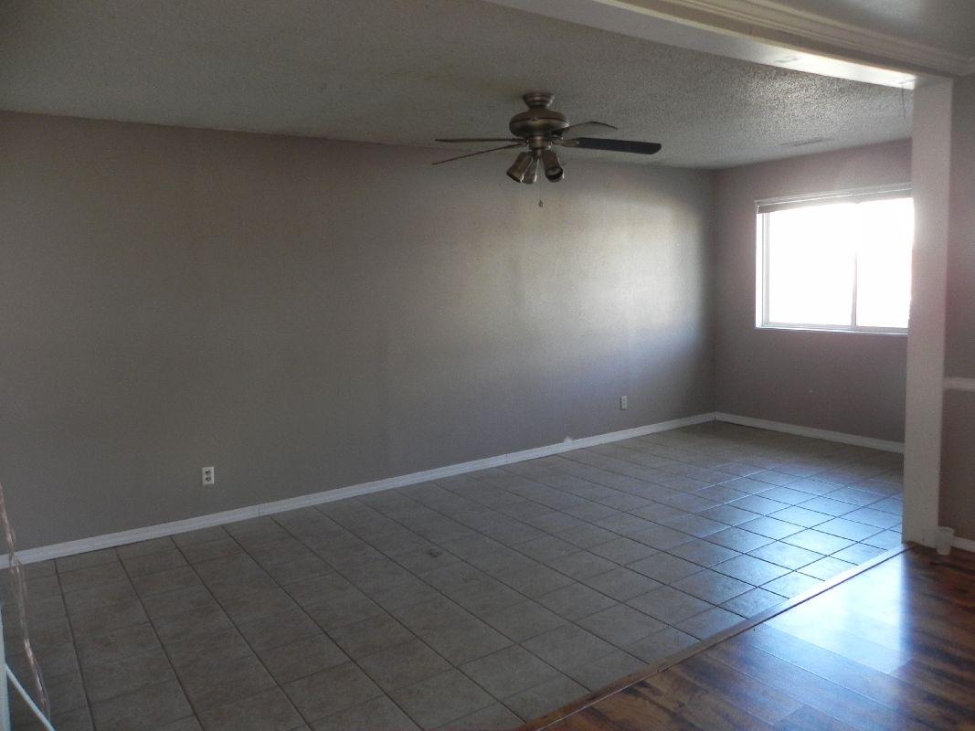 3019 East Lockett Road Flagstaff, AZ 86004 - Photo 9 of 25 lockett 001