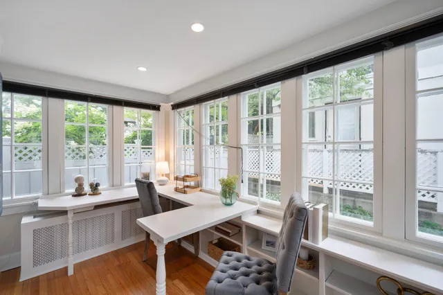 $989,000 | 2250 Princeton Avenue, St. Paul, MN 55105