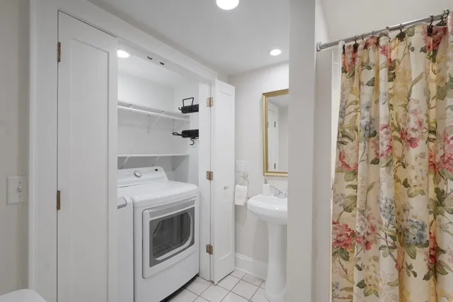 $989,000 | 2250 Princeton Avenue, St. Paul, MN 55105