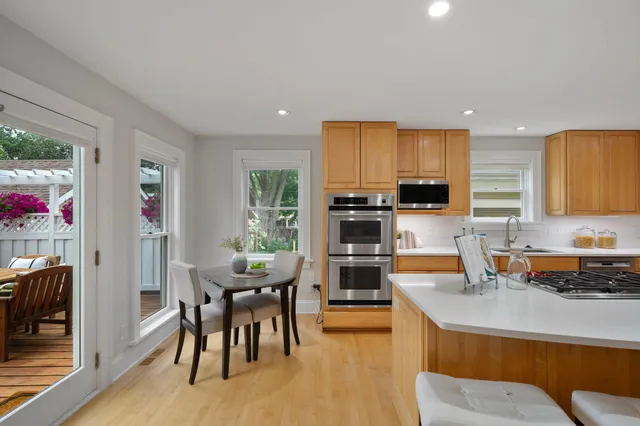 $989,000 | 2250 Princeton Avenue, St. Paul, MN 55105