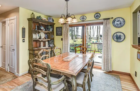 $795,000 | 21 La Valley Drive, Manalapan, NJ 07726