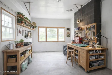 $795,000 | 21 La Valley Drive, Manalapan, NJ 07726