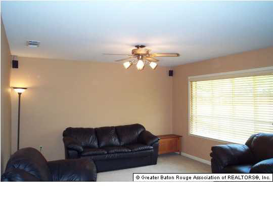 1812 Potwin Drive Baton Rouge, LA 70810 - Photo 5 of 9 Gallery Image 5