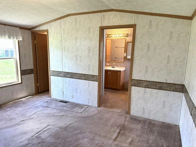 $59,900 | 509 22 1/2 Street Northwest, Stewartville, MN 55976