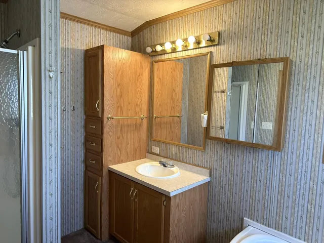 $59,900 | 509 22 1/2 Street Northwest, Stewartville, MN 55976