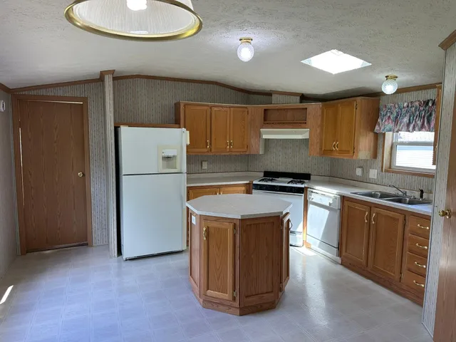 $59,900 | 509 22 1/2 Street Northwest, Stewartville, MN 55976