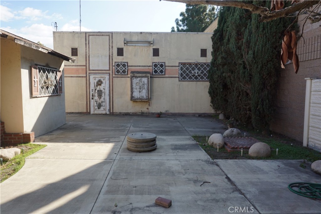 8121 Rosecrans Avenue Paramount, CA 90723 - Photo 16 of 16