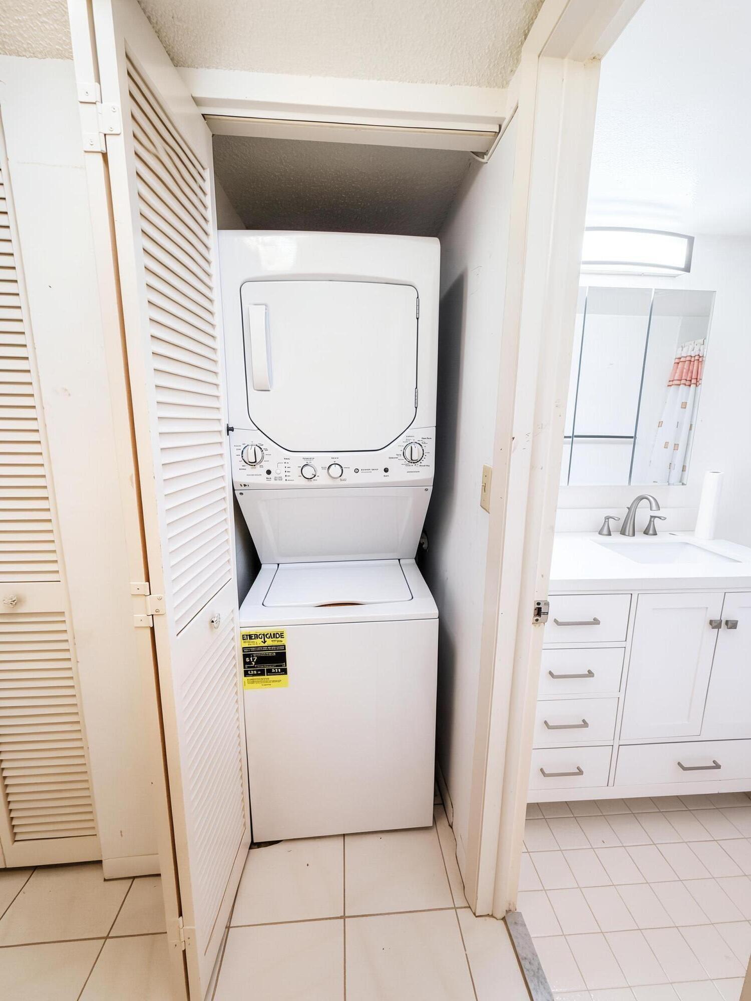 3930 Inverrary Boulevard, Unit 303 Lauderhill, FL 33319 - Photo 13 of 36 12