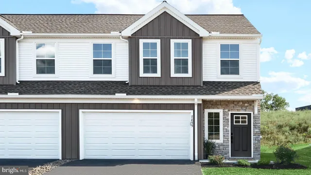 $339,700 | 7855 Briarwood Drive, Harrisburg, PA 17112