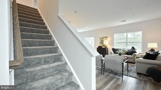 $339,700 | 7855 Briarwood Drive, Harrisburg, PA 17112