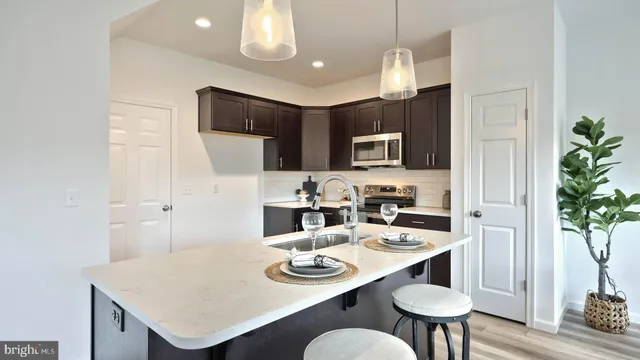 $339,700 | 7855 Briarwood Drive, Harrisburg, PA 17112