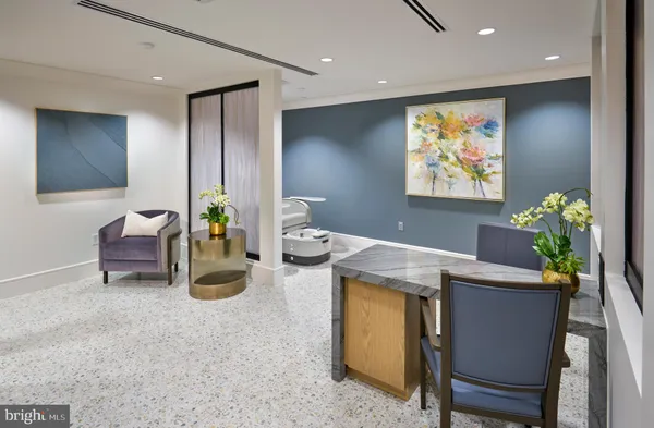 $11,595 | 2700 Main Line Boulevard, Unit 224, Alexandria, VA 22301