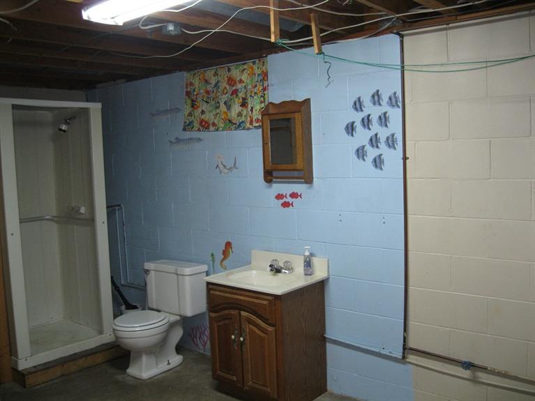 614 Middle Road Camanche, IA 52730 - Photo 26 of 32 Gallery Image 26