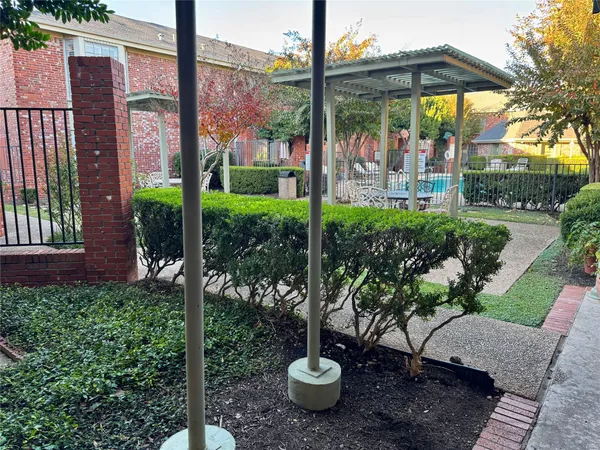 $1,900 | 7920 Rockwood Lane, Unit 138, Austin, TX 78757
