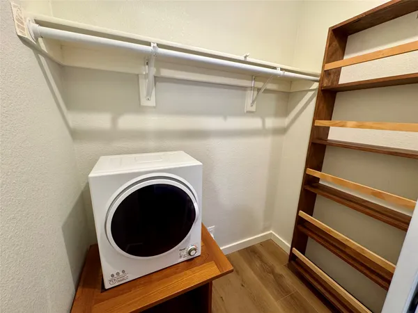 $1,900 | 7920 Rockwood Lane, Unit 138, Austin, TX 78757