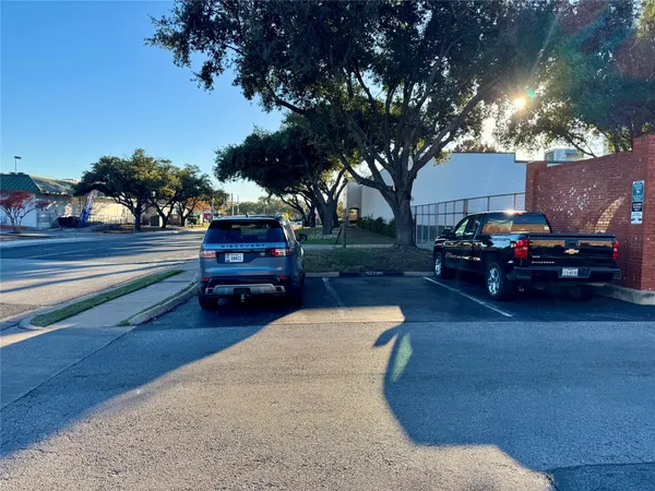 $1,900 | 7920 Rockwood Lane, Unit 138, Austin, TX 78757