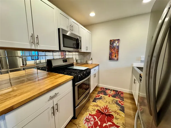 $1,900 | 7920 Rockwood Lane, Unit 138, Austin, TX 78757