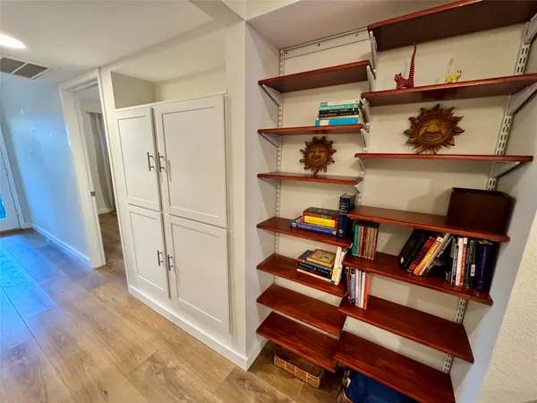 $1,900 | 7920 Rockwood Lane, Unit 138, Austin, TX 78757