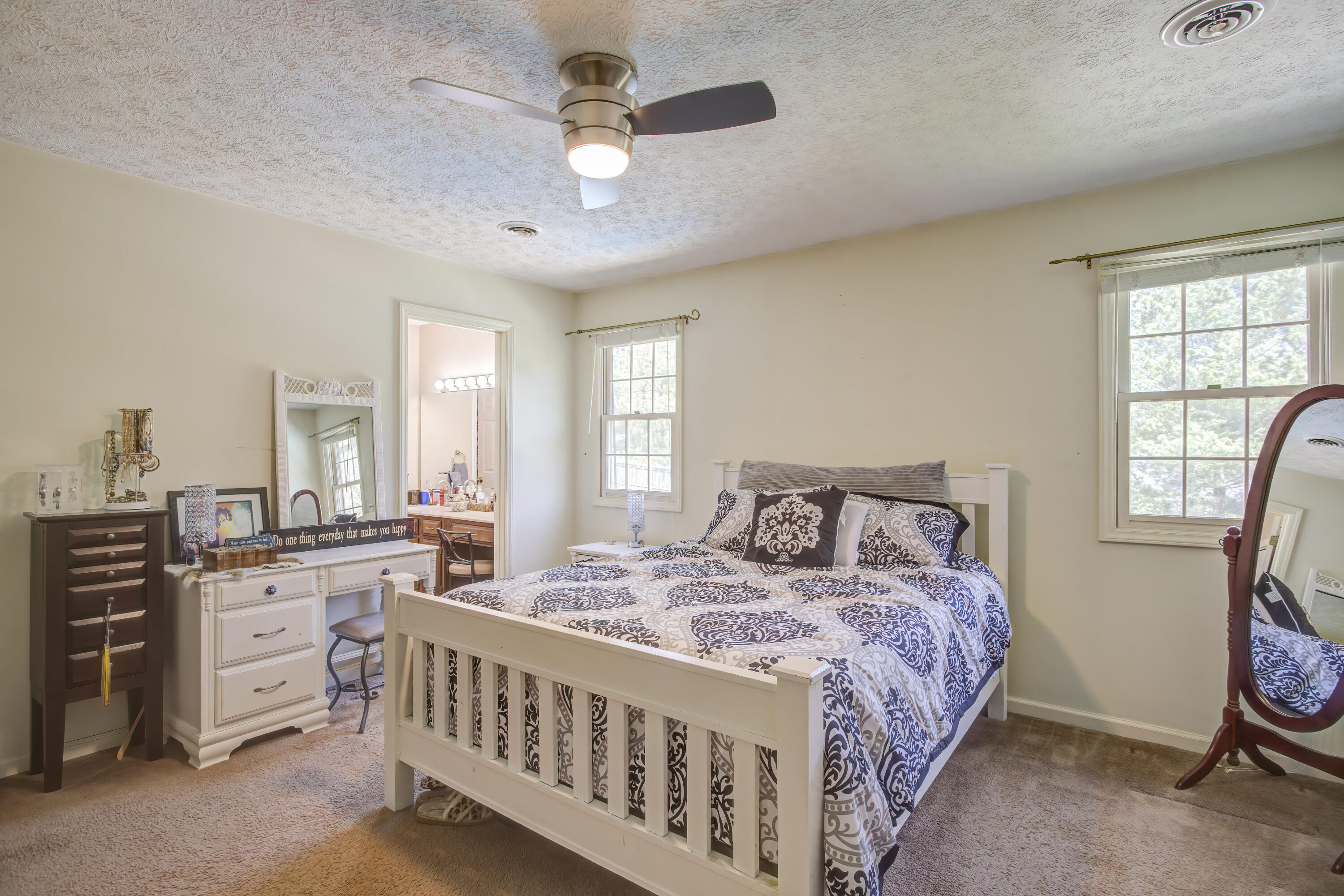 1203 Lone Oak Road Johnson City, TN 37604 - Photo 29 of 57 Lone Oak (32)