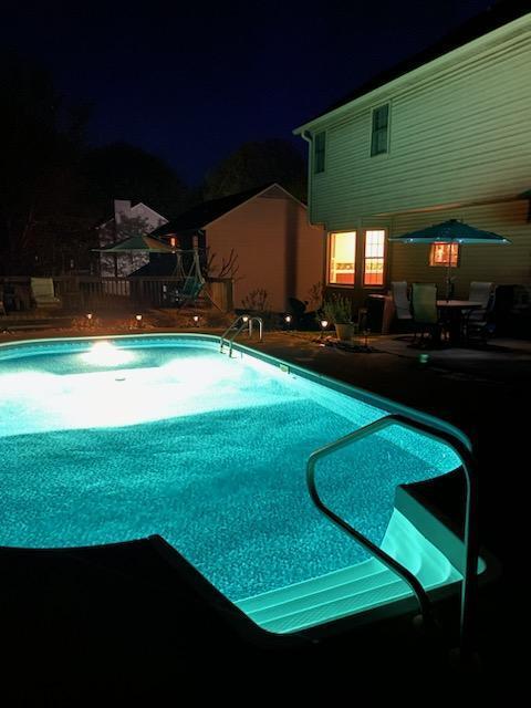 1203 Lone Oak Road Johnson City, TN 37604 - Photo 50 of 57 Nighttime pool pics.1