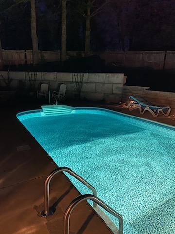 1203 Lone Oak Road Johnson City, TN 37604 - Photo 54 of 57 Nighttime pool pics.5