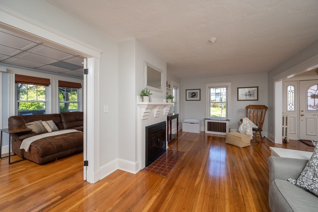210 Pierce Road Weymouth, MA 02188 - Photo 17 of 37 Gallery Image 17