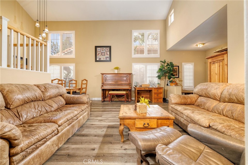 19344 Kilfinan Street Porter Ranch, CA 91326 - Photo 3 of 31