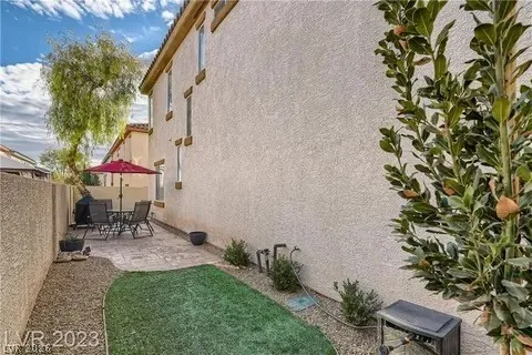 $2,325 | 3716 Perugia Court, Las Vegas, NV 89141