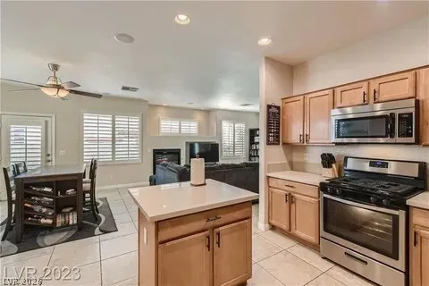$2,325 | 3716 Perugia Court, Las Vegas, NV 89141