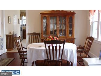 325 North Forklanding Road Maple Shade, NJ 08052 - Photo 9 of 12 Dining Room