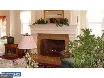 325 North Forklanding Road Maple Shade, NJ 08052 - Photo 10 of 12 Living Room