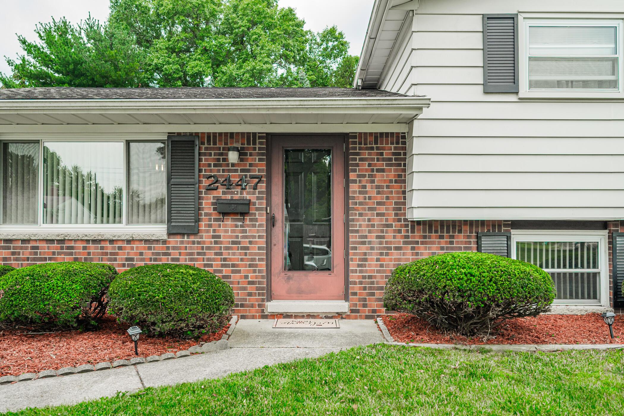2447 Maybury Road Columbus, OH 43232 - Photo 5 of 55 2447 maybury 032