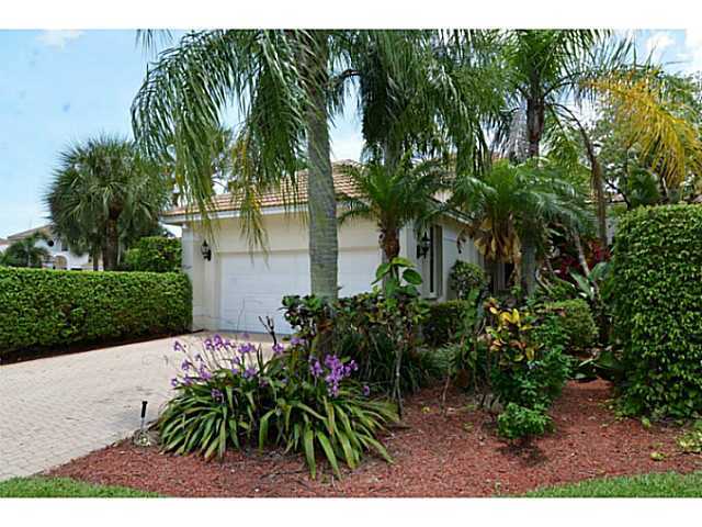 17064 Ryton Lane Boca Raton, FL 33496 - Photo 2 of 23 a view of a backyard with plants