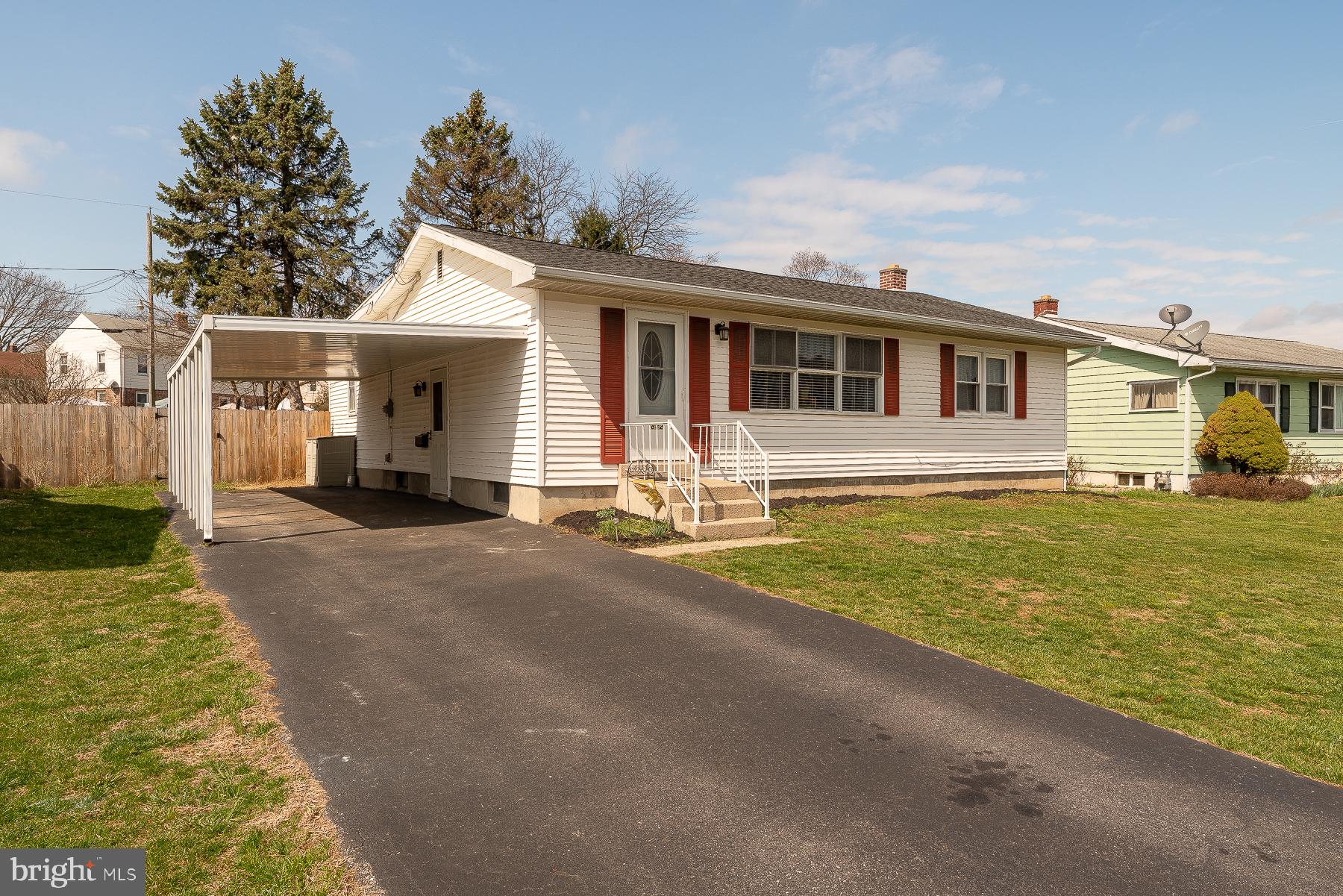 832 Gunnison Road York, PA 17404 - Photo 25 of 35