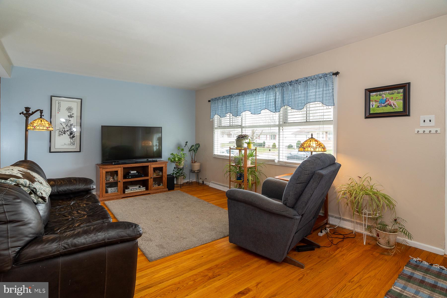 832 Gunnison Road York, PA 17404 - Photo 10 of 35
