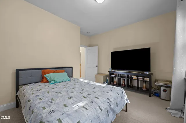 $819,900 | 712 Pierside Drive, Cary, NC 27519