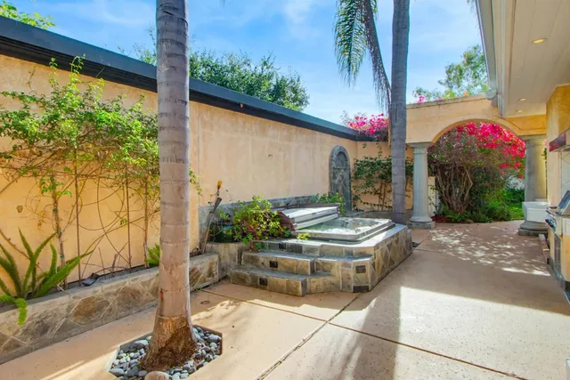 $1,675,000 | 2399 Ivy Road, Oceanside, CA 92054