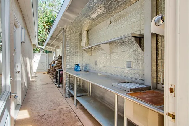 $1,675,000 | 2399 Ivy Road, Oceanside, CA 92054