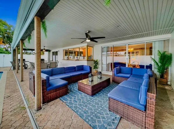 $7,500 | 5940 Northeast 22nd Avenue, Fort Lauderdale, FL 33308