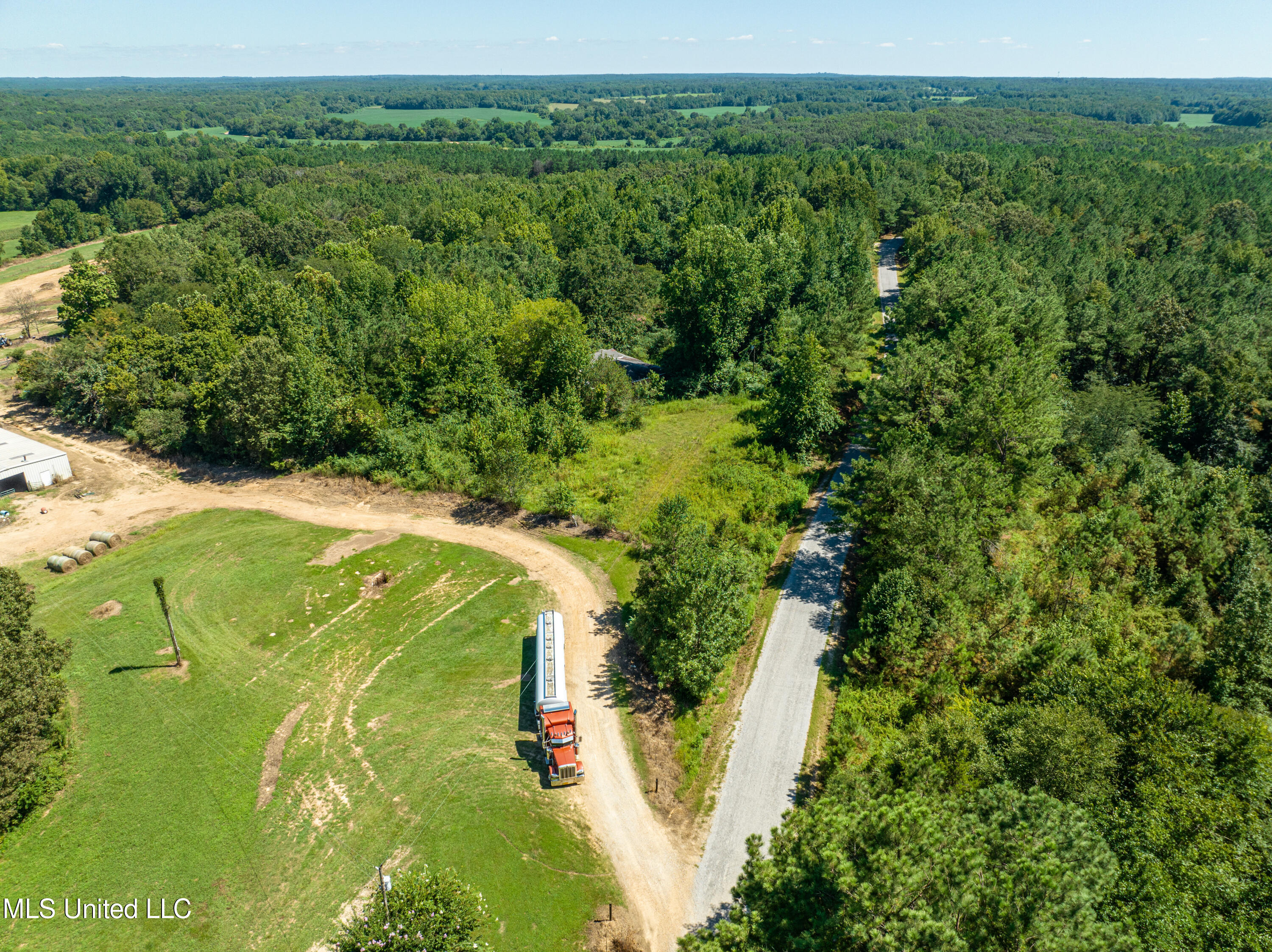 803 McCauley Road Holly Springs, MS 38635 - Photo 4 of 14 Mcauley-14