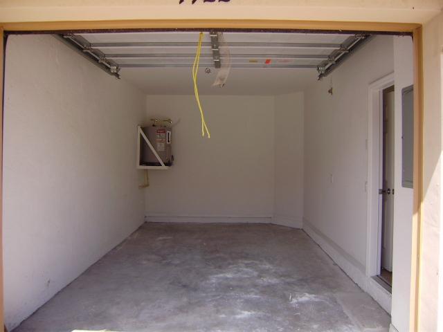 1923 Alamanda Way Riviera Beach, FL 33404 - Photo 5 of 5 Additional Photo