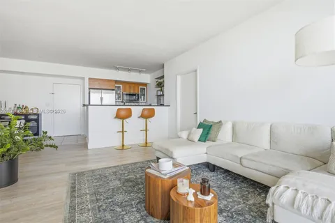 $635,000 | 325 South Biscayne Boulevard, Unit 4022, Miami, FL 33131