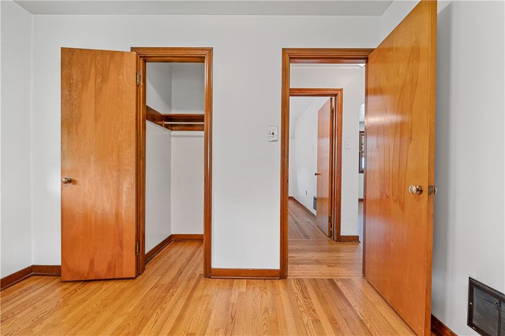 1839 Viruth Street Pittsburgh, PA 15212 - Photo 15 of 32